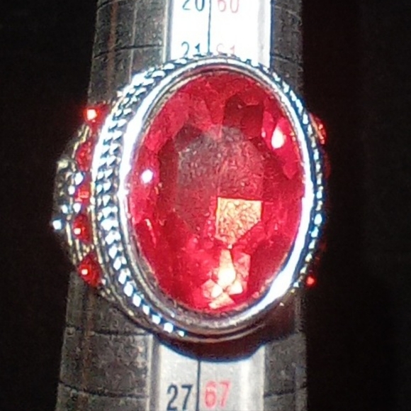 Get That Big Ruby look with this  Large Red glass And Silver plated costume ring - Picture 4 of 7